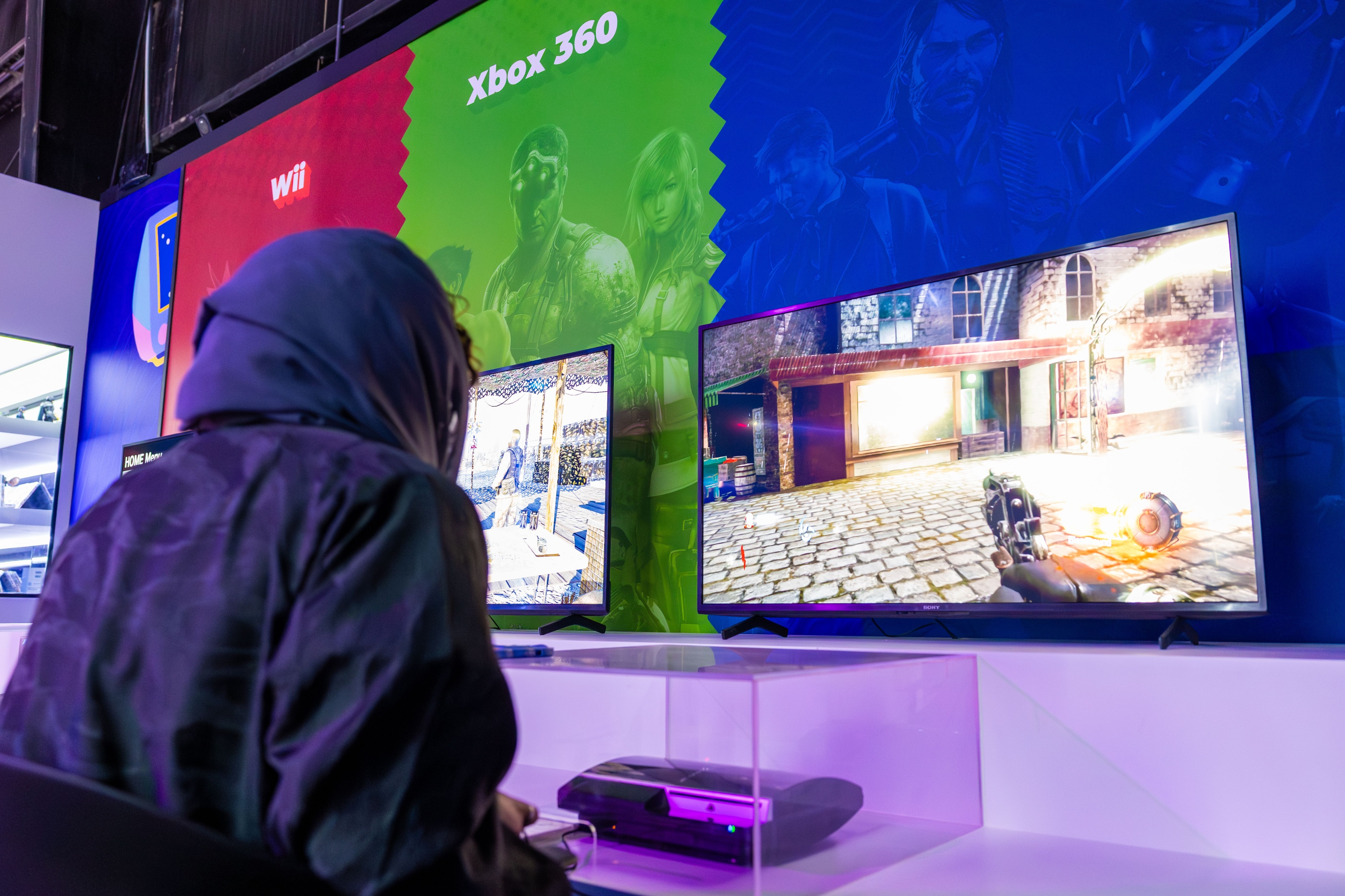 Gaming Section 10s